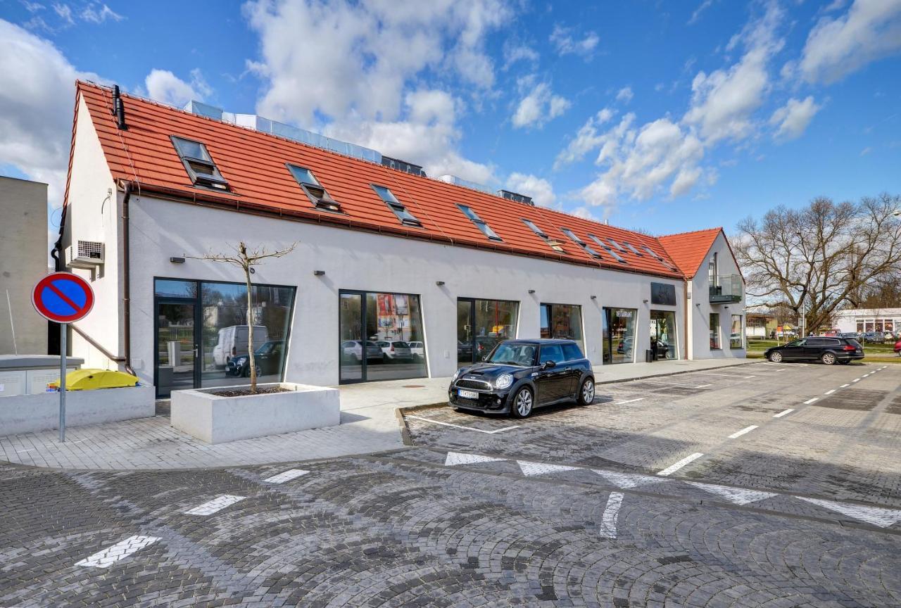 Penzion Elements Trnava Exterior photo