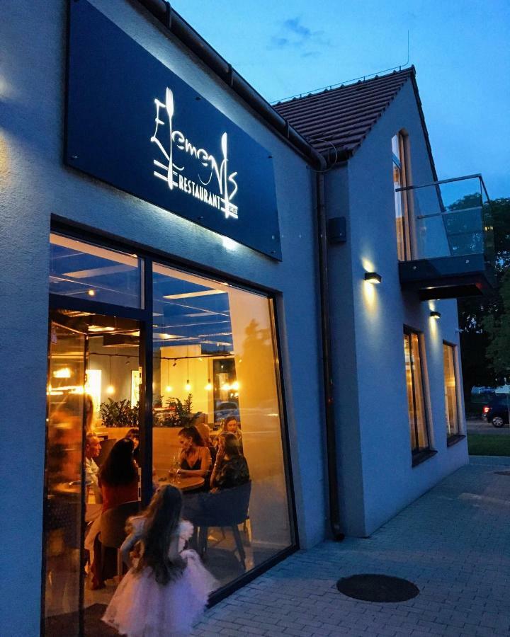 Penzion Elements Trnava Exterior photo